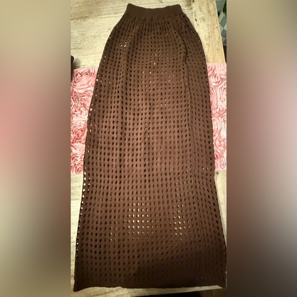 NWOT Brown Crochet Skirt Set - Picture 7 of 7
